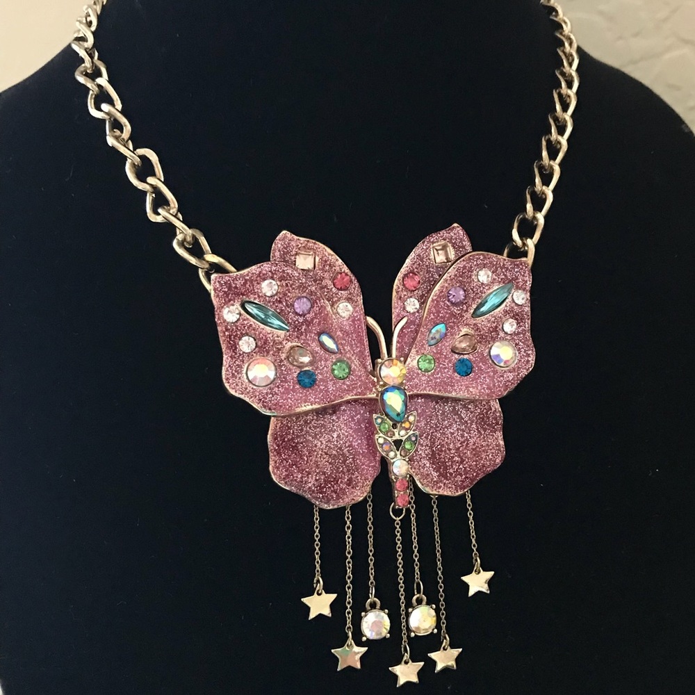 Beautiful pink butterfly necklace